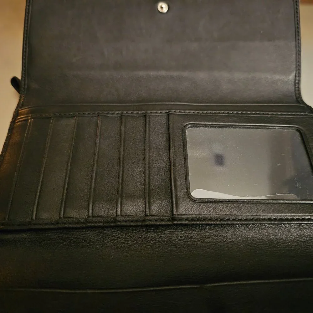 Vintage COACH Hampton Black Leather Tri-Fold Wallet - Picture 3 of 8